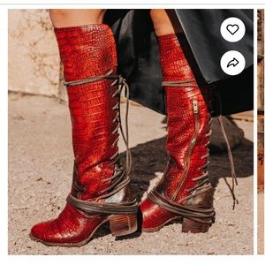 FREEBIRD RED CROCO COAL BOOTS